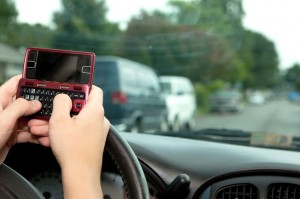 wmlimo_texting-while-driving-in-Ohio